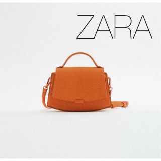 ザラ(ZARA)の【新品未使用】ZARA レリーフデザイン クロスボディバッグ(ショルダーバッグ)