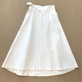 ジョンスメドレー(JOHN SMEDLEY)の新品タグ付きJOHN SMEDLEY スカート　ホワイト　s サイズ1(ロングスカート)