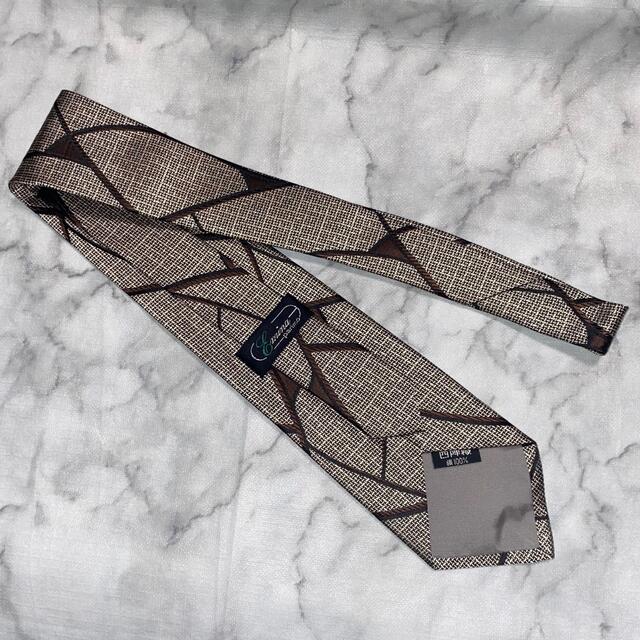 西陣(ニシジン)の西陣織　ネクタイ　シルク100%  結びやすい メンズのファッション小物(ネクタイ)の商品写真