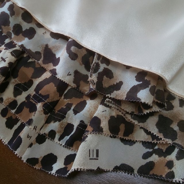 KRIZIA(クリツィア)のEVEX by KRIZIA  豹柄スカート 40 レディースのスカート(ひざ丈スカート)の商品写真