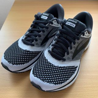 ブルックス(Brooks)のブルックス★ランニングシューズ【22.5cm】(シューズ)