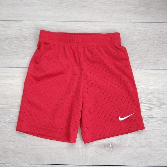 NIKE(ナイキ)のナイキのメッシュパンツ キッズ/ベビー/マタニティのキッズ服男の子用(90cm~)(パンツ/スパッツ)の商品写真