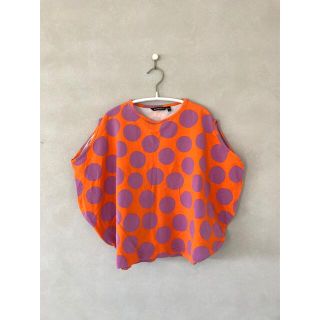 マリメッコ(marimekko)のマリメッコ　ノースリーブトップス　ドット　98 3Y (Tシャツ/カットソー)