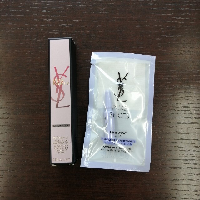Yves Saint Laurent Beaute(イヴサンローランボーテ)のサンローラン 香水 モンパリ １０ml おまけ付き コスメ/美容の香水(香水(女性用))の商品写真