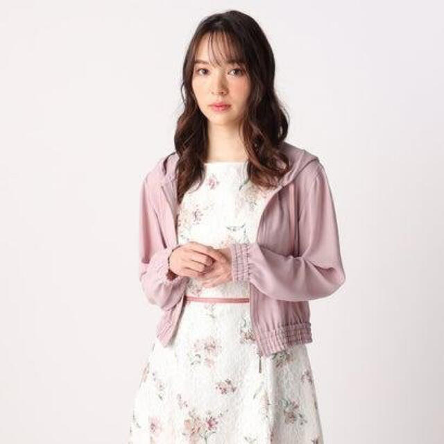 休日限定 LAISSE PASSE シャーリング梨地パーカ PASSE LAISSE パッセ レッセ - ナイロンジャケット 休日限定 LAISSE PASSE シャーリング梨地パーカ PASSE LAISSE パッセ レッセ - ナイロンジャケット