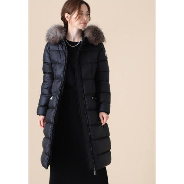 【美品】MONCLER モンクレール ダウン 美シルエット ネイビー レディース