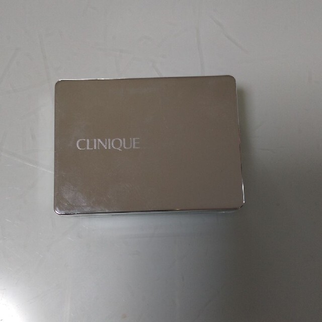 CLINIQUE(クリニーク)のクリニーク アイシャドウ コスメ/美容のベースメイク/化粧品(アイシャドウ)の商品写真