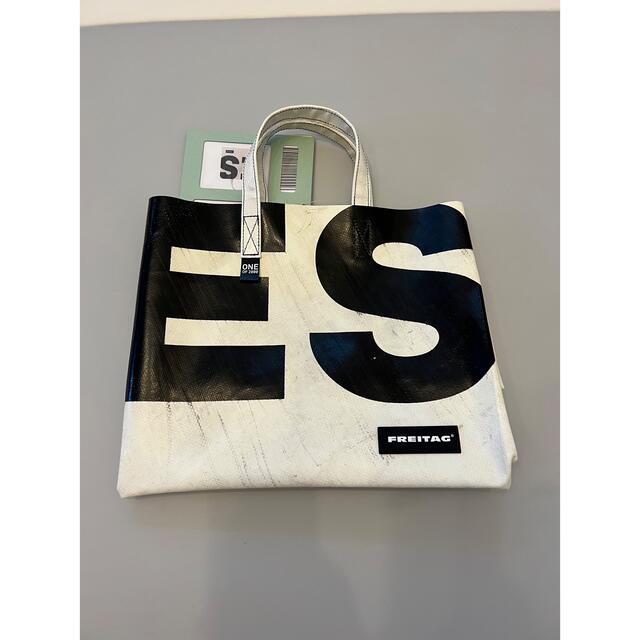 FREITAG(フライターグ)のFREITAG F704 CAKE BAG メンズのバッグ(トートバッグ)の商品写真