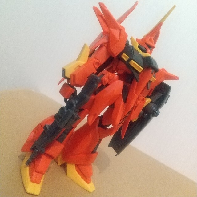 BANDAI(バンダイ)のhg バウ 1/144 ガンプラ プラモデル 完成品 BAW エンタメ/ホビーのおもちゃ/ぬいぐるみ(模型/プラモデル)の商品写真