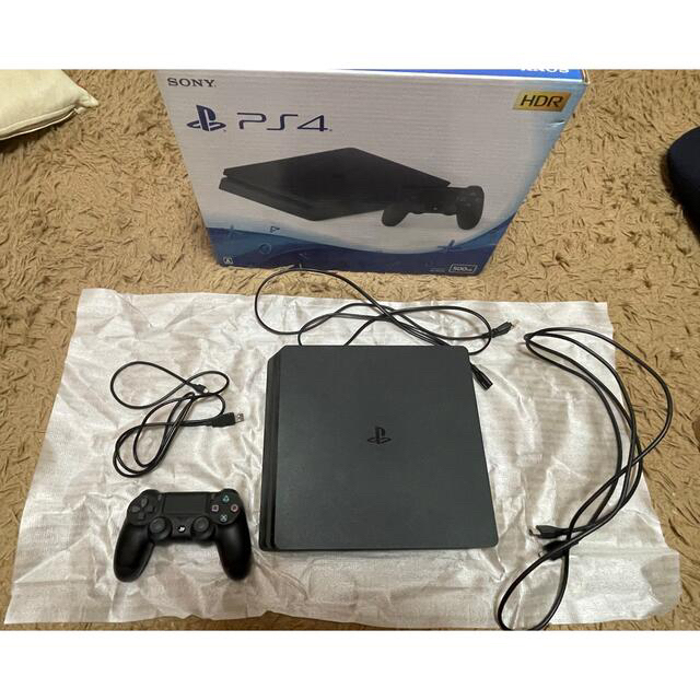 美品　SONY PlayStation4 本体 CUH-2100AB01