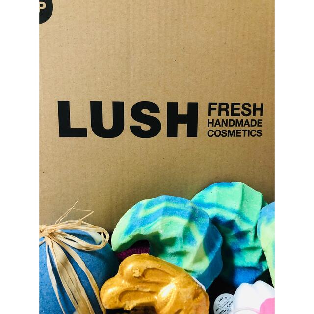 LUSH(ラッシュ)の【ナーガ様専用】LUSHバスボム＆バブルバー23個セット☆ コスメ/美容のボディケア(入浴剤/バスソルト)の商品写真