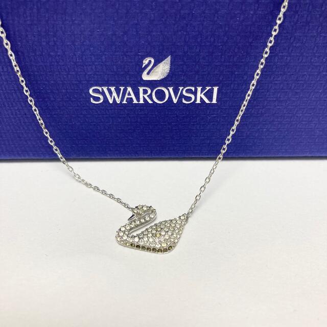 SWAROVSKI(スワロフスキー)のスワロフスキー スワンシルバーネックレス レディースのアクセサリー(ネックレス)の商品写真