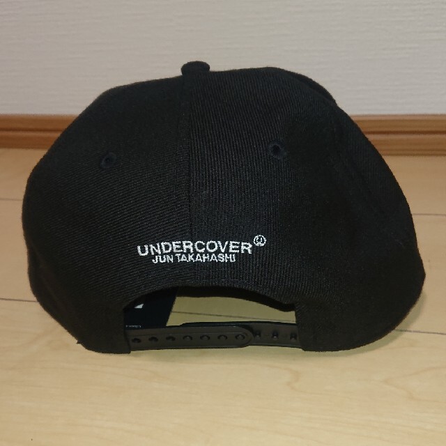 UNDERCOVER(アンダーカバー)のアンダーカバー ニューエラ キャップ (新品) メンズの帽子(キャップ)の商品写真