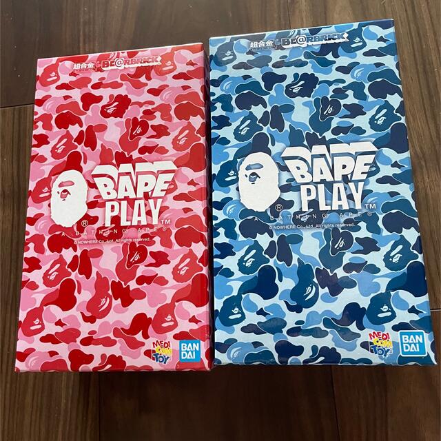 超合金 BE@RBRICK BAPE(R)  SHARK PINK &BLUE