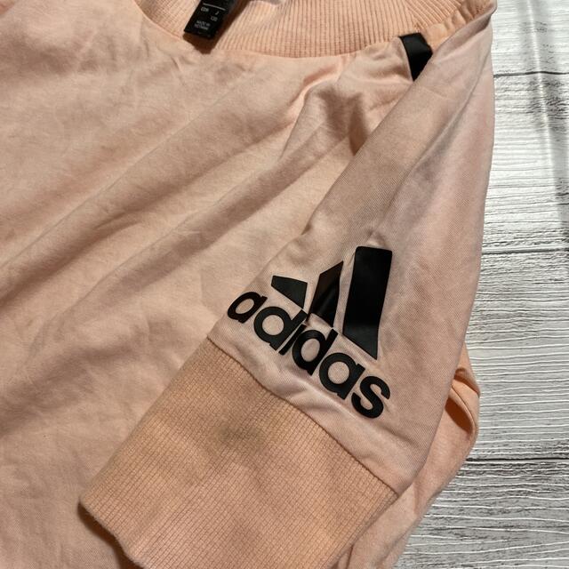 adidas(アディダス)のadidas Tシャツ　130 アディダス キッズ/ベビー/マタニティのキッズ服男の子用(90cm~)(Tシャツ/カットソー)の商品写真