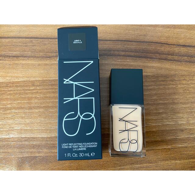 NARS(ナーズ)の【新品・未使用】NARS ライトリフレクティング ファンデーション コスメ/美容のベースメイク/化粧品(ファンデーション)の商品写真