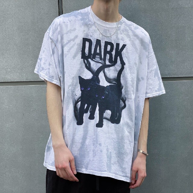 MILKBOY(ミルクボーイ)の新品未使用 MILK BOY DARK CAT BLEACHED TEE 黒猫 メンズのトップス(Tシャツ/カットソー(半袖/袖なし))の商品写真