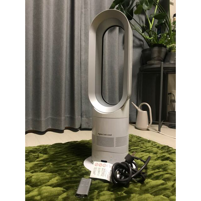 Dyson(ダイソン)のDyson hot&cool （2017年製） スマホ/家電/カメラの冷暖房/空調(扇風機)の商品写真