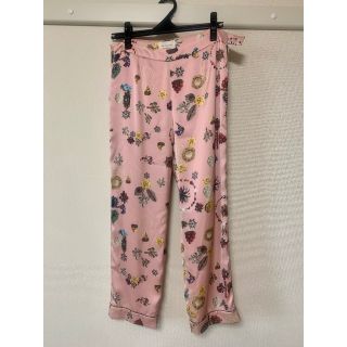 アッシュペーフランス(H.P.FRANCE)のレブリカブラック　マトリョーシカ　pants(カジュアルパンツ)