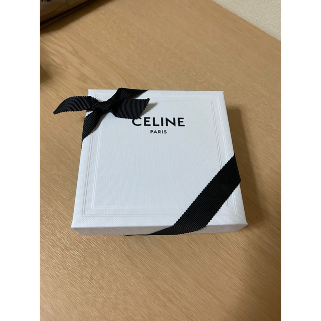 celine - 【新品未使用】CELINE/ノット スモールフープ / ピアス/シルバーの通販 by そん｜セリーヌならラクマ