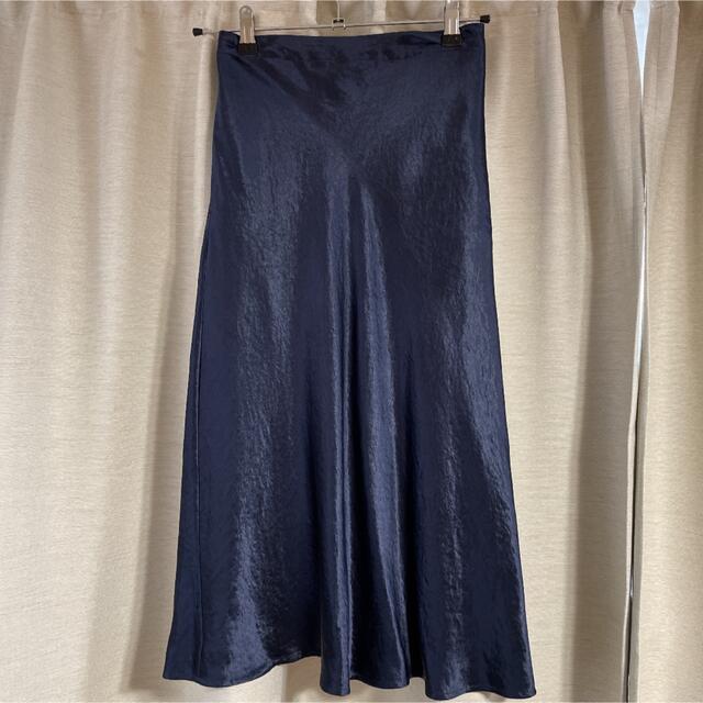 Demi-Luxe BEAMS(デミルクスビームス)のデミルクスビームス  サテンスカート レディースのスカート(ひざ丈スカート)の商品写真