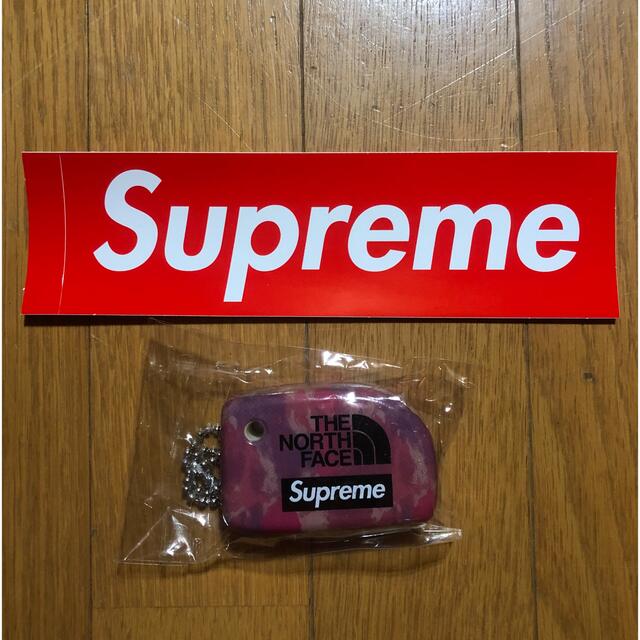 Supreme(シュプリーム)のシュプリーム　ノースフェイス　キーチェーン メンズのファッション小物(キーホルダー)の商品写真