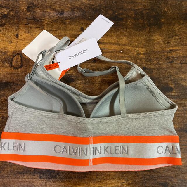 Calvin Klein(カルバンクライン)のカルバンクライン　ブラトップ　S レディースの下着/アンダーウェア(ブラ)の商品写真