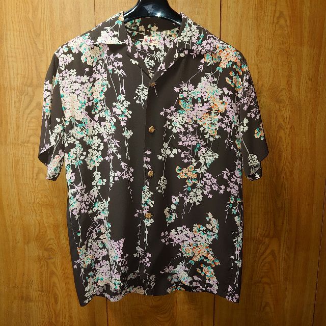 トップスSunSurf  "CHERRY BLOSSOMS"　M