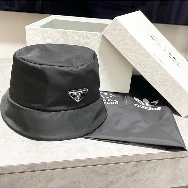 クライマックスセール再値下げ 【M003】adidas Prada XL Re-Nylon