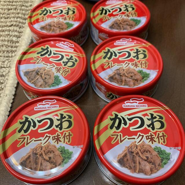 缶詰　かつおフレーク味付 食品/飲料/酒の加工食品(缶詰/瓶詰)の商品写真