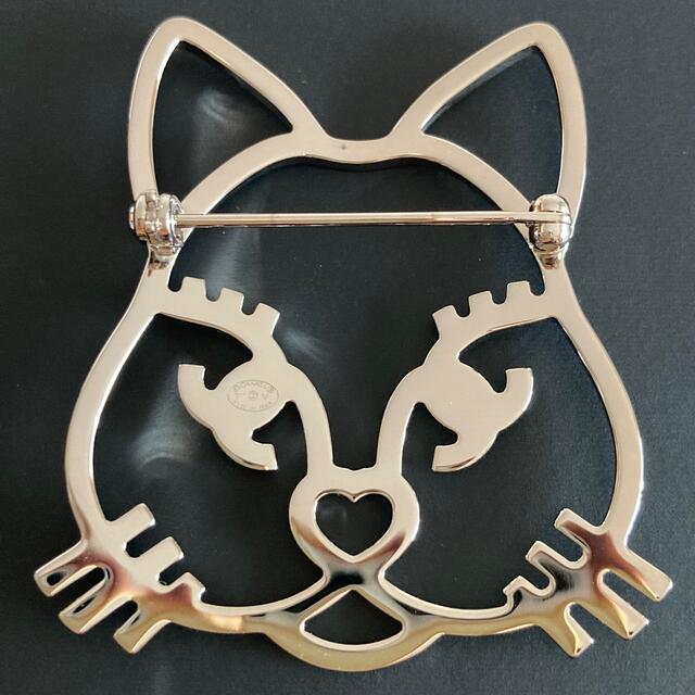 CHANEL(シャネル)の新品 CHANEL 猫 シュペット ブローチ J12 プルミエール ジャケット レディースのアクセサリー(ブローチ/コサージュ)の商品写真