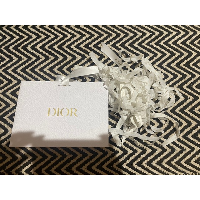 Dior ディオールスキン フォーエヴァー クチュール ルミナイザー03 2