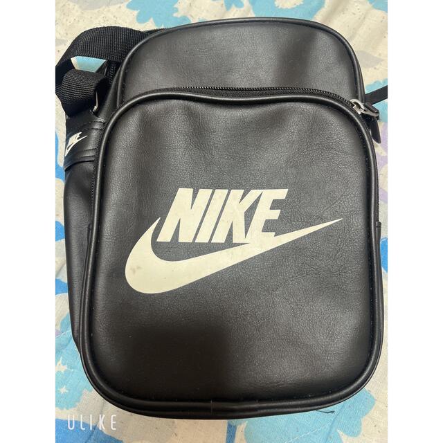 NIKE(ナイキ)のショルダーバック メンズのバッグ(ショルダーバッグ)の商品写真