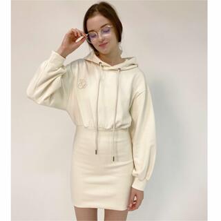 epine embroidery hoodie onepiece ivory(ミニワンピース)