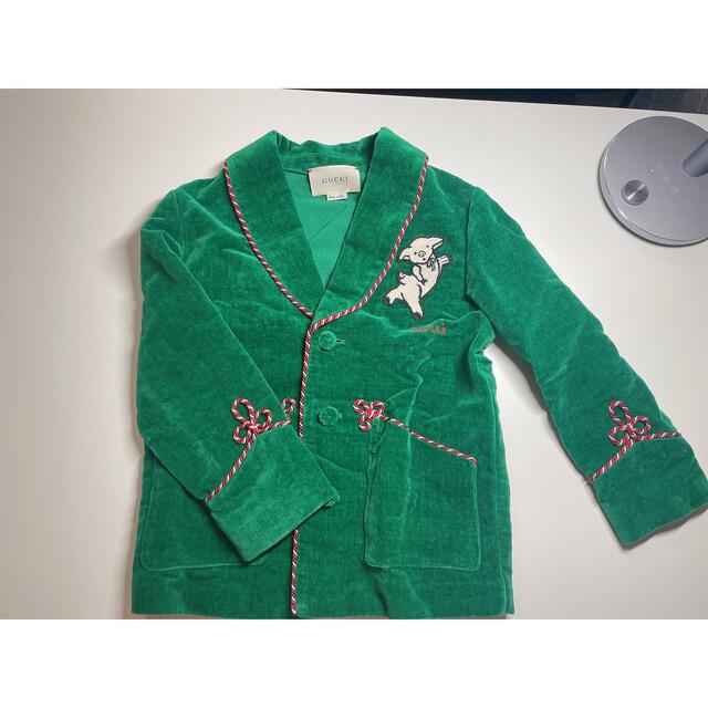Gucci(グッチ)の美品　GUCCI（グッチ）ベロア刺繍ジャケット　グリーン　緑　 キッズ/ベビー/マタニティのキッズ服男の子用(90cm~)(ジャケット/上着)の商品写真