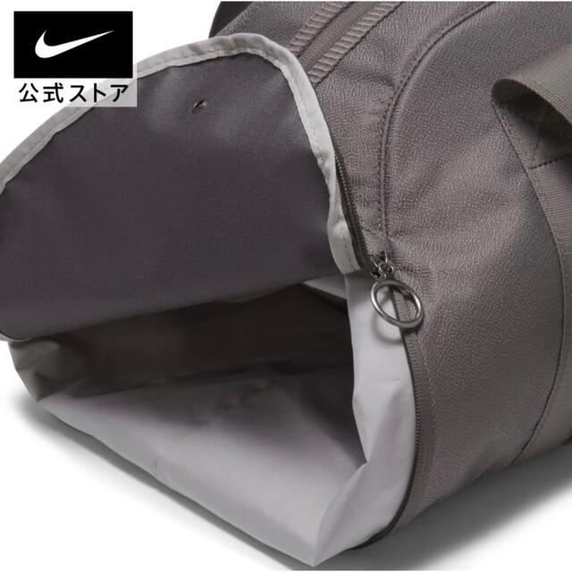 NIKE(ナイキ)のナイキ ワン クラブ ウィメンズ トレーニングダッフルバッグ メンズのバッグ(ボストンバッグ)の商品写真