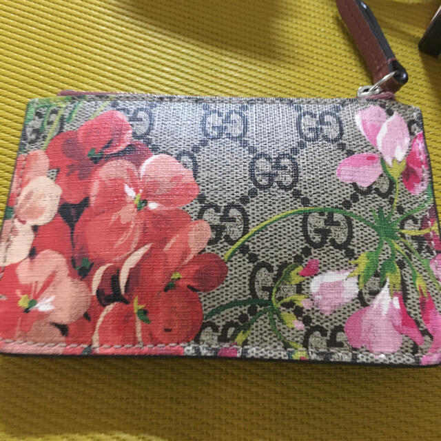 希少】GUCCI 421310 GG BLOOMS コインケース BEG - www.onkajans.com