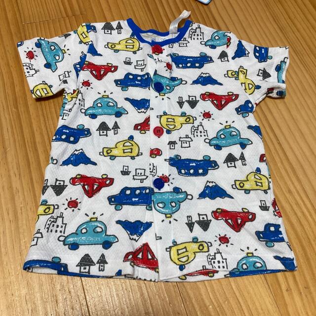 新品未使用　腹巻付き　半袖パジャマ　車 キッズ/ベビー/マタニティのキッズ服男の子用(90cm~)(パジャマ)の商品写真