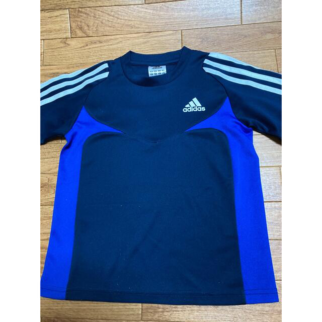 adidas(アディダス)の専用　アディダス　半袖Tシャツ　おまとめ　120cm キッズ/ベビー/マタニティのキッズ服男の子用(90cm~)(Tシャツ/カットソー)の商品写真