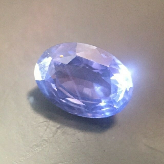 シルキーバイオレットサファイア 1.77ct