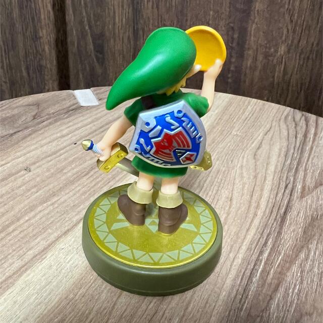 Nintendo Switch(ニンテンドースイッチ)のゼルダの伝説　アミーボ　リンク　ムジュラの仮面 エンタメ/ホビーのフィギュア(ゲームキャラクター)の商品写真