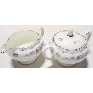 ウェッジウッド(WEDGWOOD)の人気ブランド食器(ウェッジウッドGARDENIAシュガーポット&クリーマー)格安(食器)