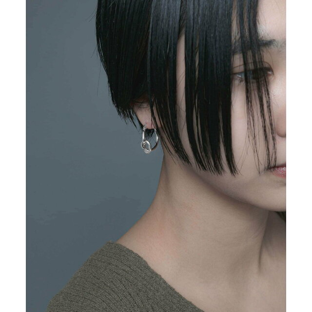 URBAN RESEARCH(アーバンリサーチ)の【Silver】decor『デコール』 Ribbon Pierce レディースのアクセサリー(ピアス)の商品写真