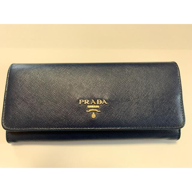 PRADA 財布