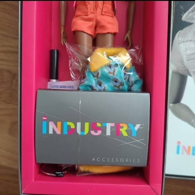 Integrity toys Janay ファッションロイヤリティ　新品未開封