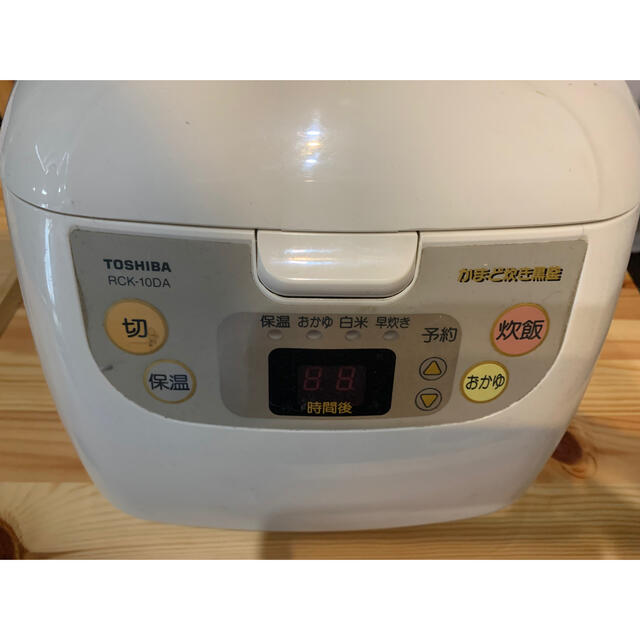 東芝(トウシバ)の東芝　炊飯器　2002年購入 スマホ/家電/カメラの調理家電(炊飯器)の商品写真