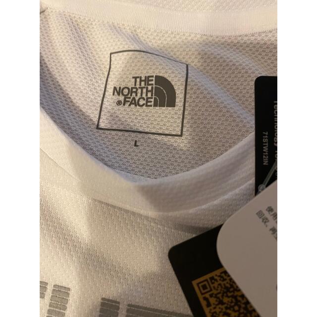 THE NORTH FACE(ザノースフェイス)の新品　ノースフェイス　長袖カットソー　L レディースのトップス(Tシャツ(長袖/七分))の商品写真