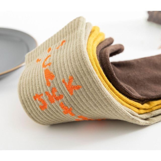 靴下 4足セット♥️ ソックス メンズ レディース カジュアル メンズのレッグウェア(ソックス)の商品写真