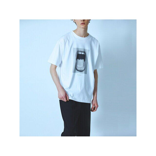 ABAHOUSE(アバハウス)の【ホワイト】【48】【HerbRitts / ハーブ・リッツ】フォト Tシャツ その他のその他(その他)の商品写真