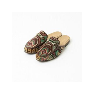 ルージュヴィフラクレ(Rouge vif la cle)の【ブラウン】【Kilim AETS】Slipper(その他)